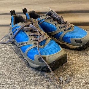 Brand new Merrell Apollo trail shoes